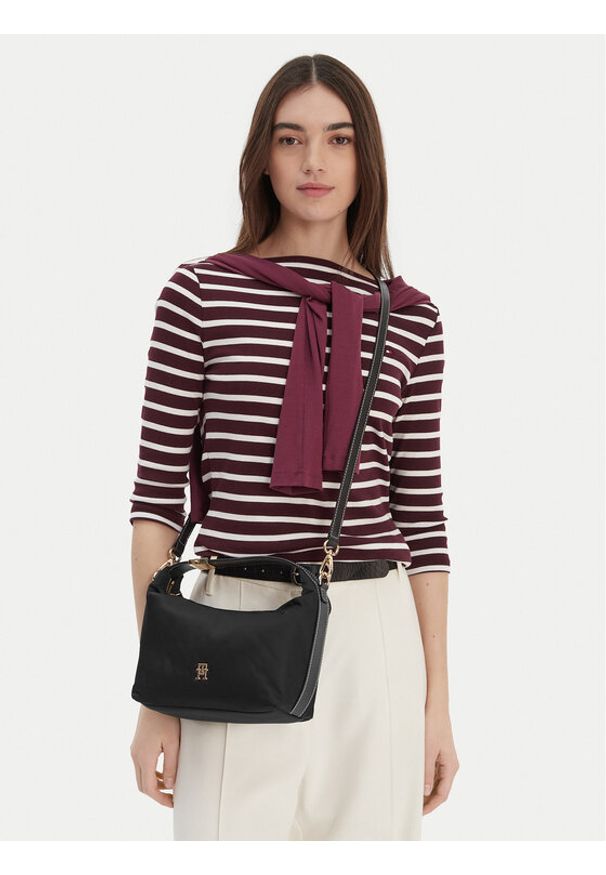 TOMMY HILFIGER - Tommy Hilfiger Torebka Th Go Crossover Nylon AW0AW18164 Czarny. Kolor: czarny