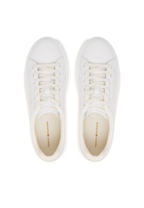 TOMMY HILFIGER - Tommy Hilfiger Sneakersy Chic Cupsole FW0FW09107 Biały. Kolor: biały. Materiał: skóra
