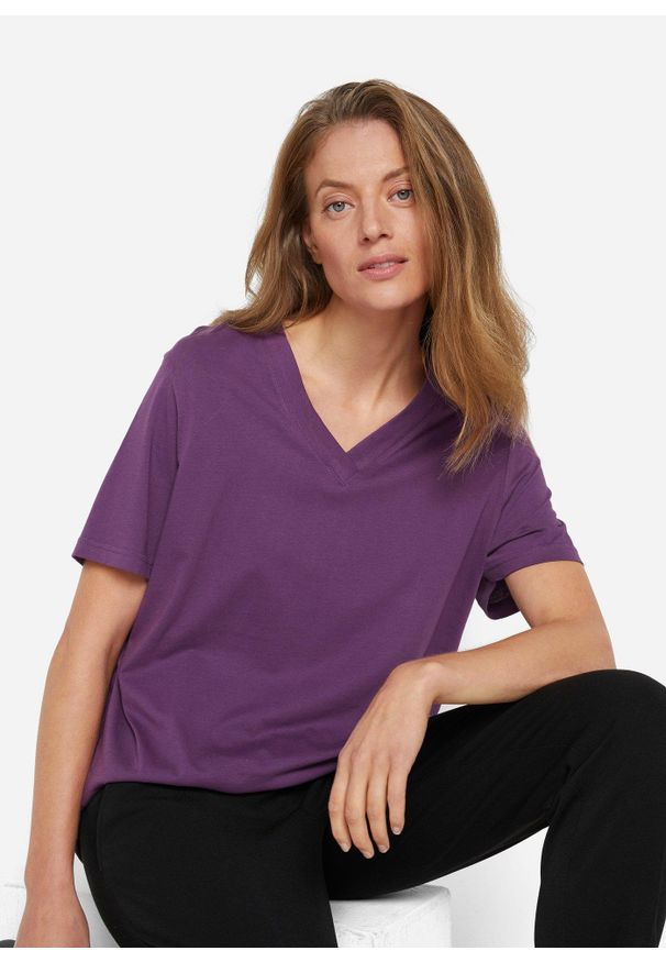 bonprix - Długi i szeroki T-shirt z dekoltem w serek, krótki rękaw (5 sztuk). Okazja: na co dzień. Typ kołnierza: dekolt w serek. Kolor: zielony. Długość rękawa: krótki rękaw. Długość: krótkie. Sezon: lato. Styl: casual