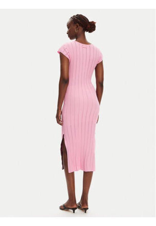 Pinko - PINKO Sukienka dzianinowa 104745 A2FR QM1 Różowy Regular Fit. Kolor: różowy. Materiał: syntetyk
