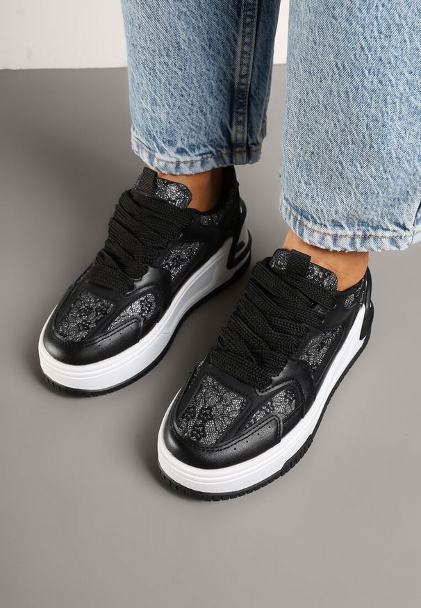 Born2be - Czarne Sneakersy na Grubej Podeszwie Zdobione Brokatem Deorianis. Okazja: na co dzień. Kolor: czarny. Materiał: jeans. Wzór: aplikacja
