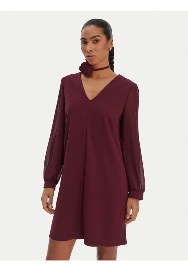 Rinascimento Sukienka koktajlowa CFC0126757003 Bordowy Regular Fit. Kolor: czerwony. Materiał: syntetyk. Styl: wizytowy