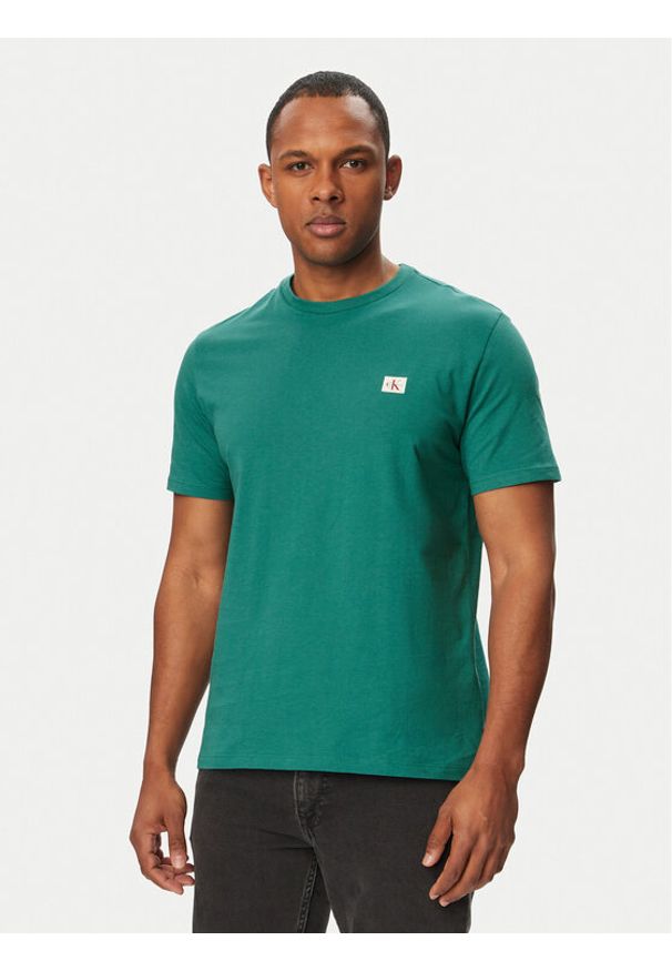 Calvin Klein Jeans T-Shirt LV04RC272G Niebieski Regular Fit. Kolor: niebieski. Materiał: bawełna