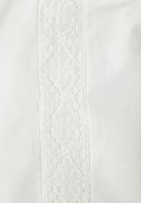 Born2be - Biała Bawełniana Sukienka Boho z Paskiem Haftem i Ażurowymi Wstawkami Orilise. Okazja: na co dzień, na randkę, do pracy. Kolor: biały. Materiał: bawełna. Długość rękawa: długi rękaw. Wzór: ażurowy, haft. Typ sukienki: proste. Styl: boho #6