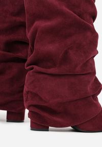 Renee - Bordowe Marszczone Kozaki na Słupkowym Obcasie z Wywiniętą Cholewką Runella. Okazja: na imprezę, na co dzień. Kolor: czerwony. Materiał: skóra, jeans. Szerokość cholewki: normalna. Obcas: na obcasie. Styl: elegancki, casual. Wysokość obcasa: średni #3