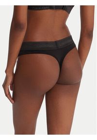Calvin Klein Underwear Stringi LV00QF8549 Czarny. Kolor: czarny. Materiał: bawełna