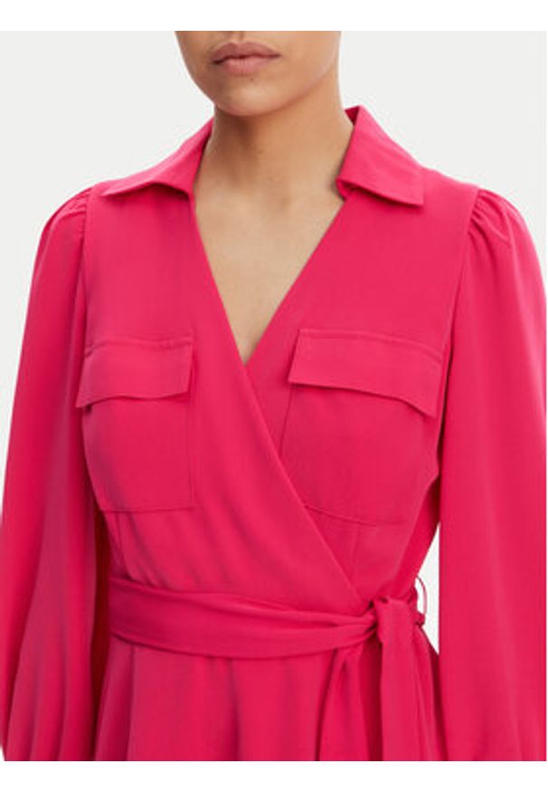 DKNY Sukienka koszulowa DD3K7484 Różowy Regular Fit. Kolor: różowy. Materiał: syntetyk. Typ sukienki: koszulowe