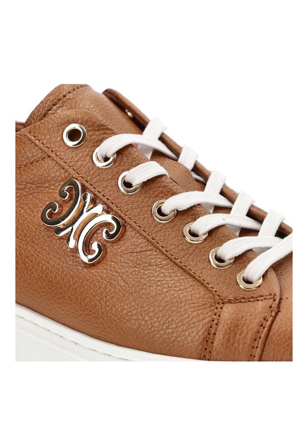 Brązowe Sneakersy Carinii Modne Buty Damskie. Okazja: na co dzień. Kolor: brązowy. Materiał: skóra. Szerokość cholewki: normalna. Wzór: aplikacja. Obcas: na platformie. Styl: casual