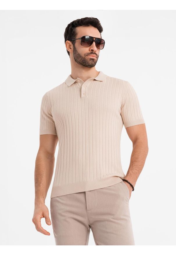 Ombre Clothing - Męska koszulka polo z wiskozą SLIM FIT w pionowy prążek – beżowa V2 - Rozmiar: XXL. Typ kołnierza: polo. Kolor: beżowy. Materiał: wiskoza. Wzór: prążki. Styl: klasyczny, elegancki