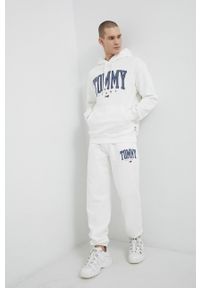 Tommy Jeans Bluza męska kolor biały z kapturem z aplikacją. Typ kołnierza: kaptur. Kolor: biały. Materiał: bawełna, dzianina. Wzór: aplikacja