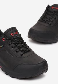 Born2be - Czarno-Czerwone Buty Sportowe Pahadron. Nosek buta: okrągły. Zapięcie: sznurówki. Kolor: czarny. Materiał: materiał, syntetyk, nubuk. Szerokość cholewki: normalna. Wzór: aplikacja. Sezon: lato