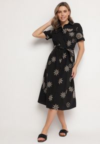 Born2be - Czarna Koszulowa Sukienka z Wiskozy z Haftowanymi Kwiatami i Paskiem Diviera. Kolor: czarny. Materiał: wiskoza. Wzór: kwiaty, haft. Typ sukienki: koszulowe. Styl: boho #7