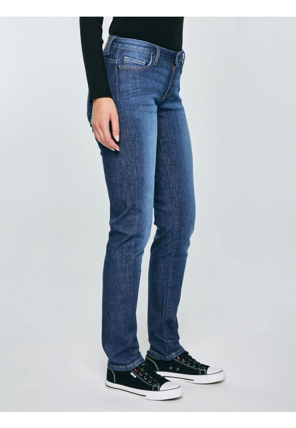 Big-Star - Jeansy damskie slim niebieskie Kitty 447. Stan: obniżony. Kolor: niebieski. Styl: klasyczny