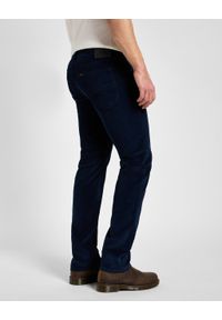 Lee - LEE MĘSKIE SPODNIE JEANSOWE DAREN ZIP FLY RIVET NAVY 112355815