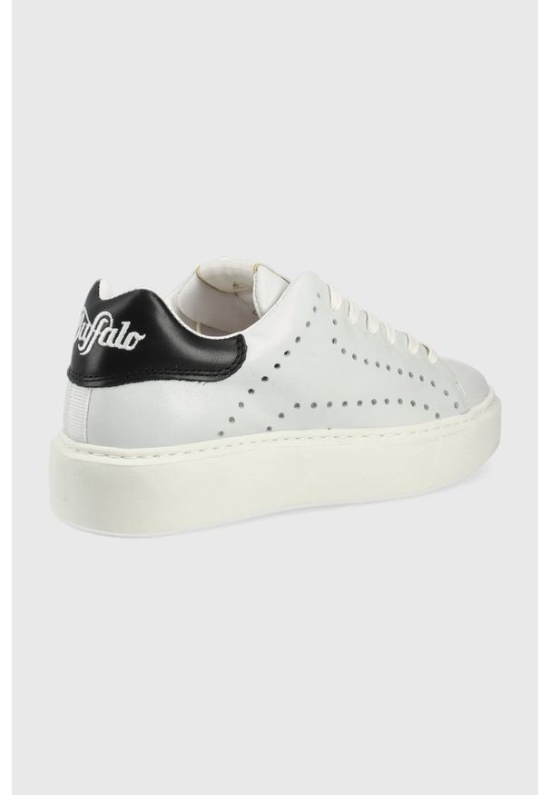 Buffalo buty skórzane Rocco kolor szary. Nosek buta: okrągły. Zapięcie: sznurówki. Kolor: szary. Materiał: skóra