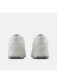 New Balance 530 U530CSD Sneakersy unisex. Okazja: na co dzień. Kolor: kremowy. Materiał: guma, syntetyk, skóra. Szerokość cholewki: normalna. Sezon: lato #5