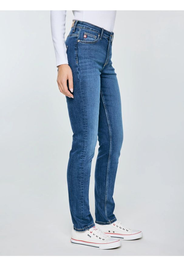 Big-Star - Jeansy damskie z wysokim stanem niebieskie Katrina High Waist 470. Stan: podwyższony. Kolor: niebieski