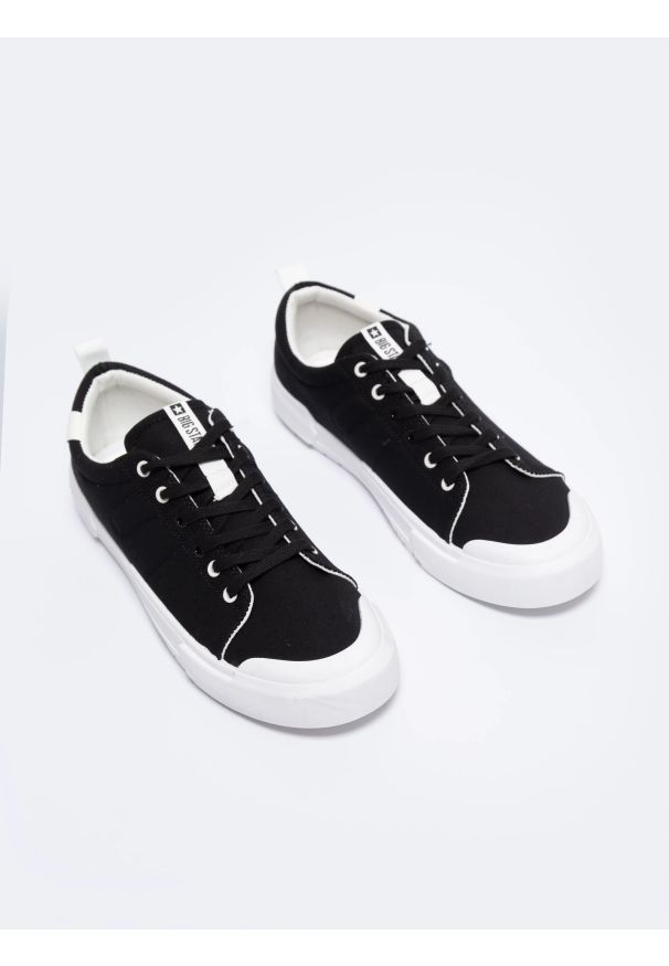 Big-Star - Trampki męskie czarne NN174156 906. Okazja: na co dzień. Kolor: czarny. Styl: sportowy, elegancki, casual