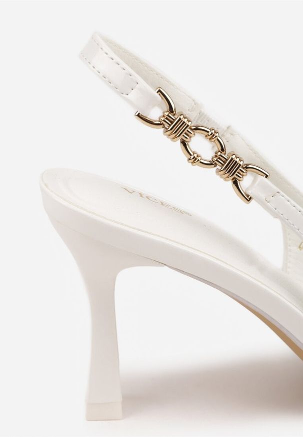Renee - Białe Eleganckie Szpilki Slingback VICES z Ozdobną Aplikacją przy Pasku Natera. Zapięcie: pasek. Kolor: biały. Wzór: aplikacja. Obcas: na szpilce. Styl: elegancki. Wysokość obcasa: średni