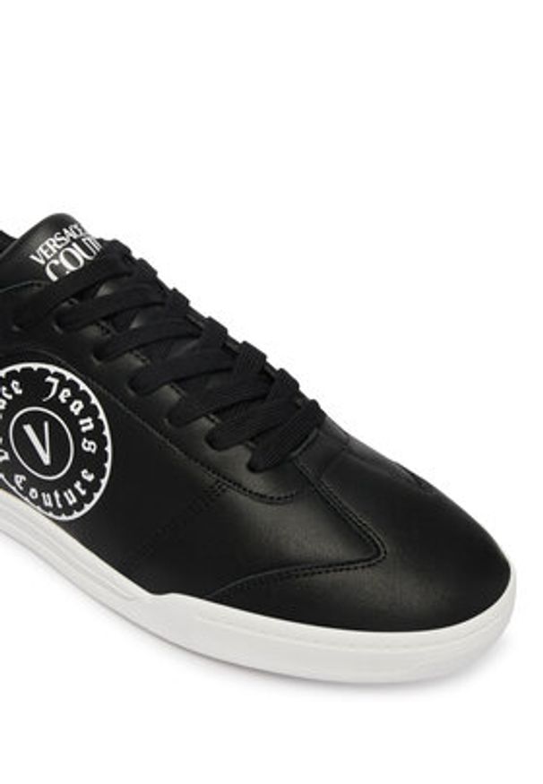 Versace Jeans Couture Sneakersy 80YA3SD1 ZPB84 Czarny. Kolor: czarny. Materiał: skóra