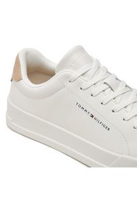 TOMMY HILFIGER - Tommy Hilfiger Sneakersy Th Court Leather Grain Ess FM0FM05297 Écru. Materiał: skóra #6