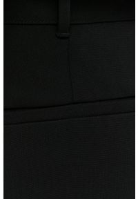 Tory Burch Spodnie damskie kolor czarny fason cygaretki high waist. Okazja: na co dzień. Stan: podwyższony. Kolor: czarny. Materiał: tkanina. Styl: casual