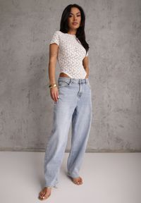 Renee - Białe Body z Koronki o Dopasowanym Kroju z Krótkim Rękawem Adradina. Okazja: na co dzień. Kolor: biały. Materiał: koronka. Długość rękawa: krótki rękaw. Długość: krótkie. Wzór: koronka. Sezon: lato. Styl: casual #7