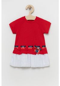 BIRBA&TRYBEYOND - Birba&Trybeyond sukienka dziecięca kolor czerwony mini prosta. Okazja: na co dzień. Kolor: czerwony. Materiał: materiał. Długość rękawa: krótki rękaw. Typ sukienki: proste. Styl: casual. Długość: mini
