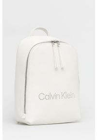 Calvin Klein plecak damski kolor biały mały gładki. Kolor: biały. Materiał: poliester. Wzór: gładki #4