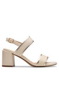 Clarks Sandały Ezoria Sling 26181301 Beżowy. Kolor: beżowy. Materiał: skóra