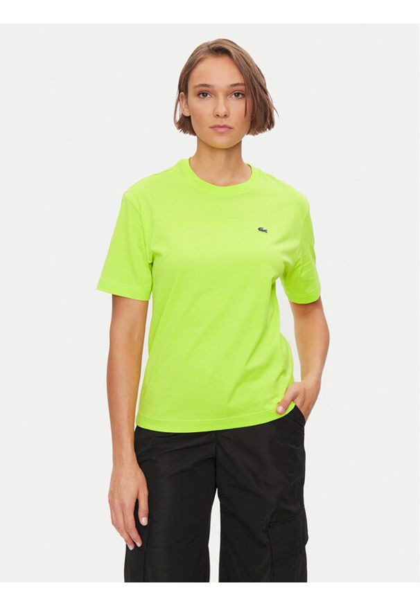 Lacoste T-Shirt TF7215 Żółty Loose Fit. Kolor: żółty. Materiał: bawełna