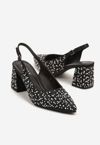 Renee - Czarne Sandały na Słupku Slingback Ozdobione Cyrkoniami Melanetta. Okazja: na co dzień, na imprezę, do pracy, na spotkanie biznesowe. Zapięcie: sprzączka. Kolor: czarny. Wzór: aplikacja. Obcas: na słupku. Styl: biznesowy, klasyczny, casual. Wysokość obcasa: średni #4