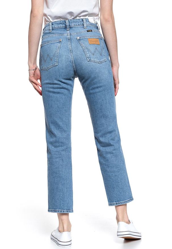 Wrangler - WRANGLER THE RETRO MID BLUE W22AJX31A 112127791. Styl: retro