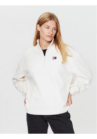 Tommy Jeans Polar DW0DW16271 Écru Oversize. Materiał: polar, syntetyk