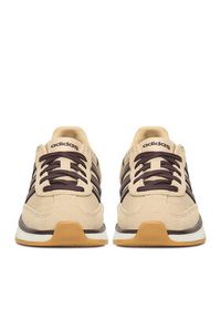 Adidas - adidas Sneakersy CEO-RUN 70s 2.0 JR2426 Beżowy. Kolor: beżowy. Materiał: skóra, zamsz. Sport: bieganie #5