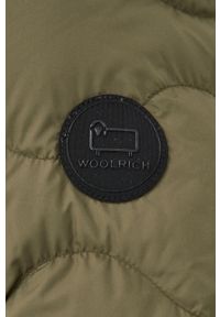 Woolrich kurtka puchowa męska kolor zielony przejściowa. Okazja: na co dzień. Kolor: zielony. Materiał: puch. Wzór: gładki. Styl: casual #6