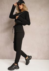 Renee - Czarny Casualowy Komplet Dresowy z Elastyczną Gumką i Ściągaczami Ariaza. Kolor: czarny. Materiał: dresówka