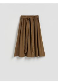 Reserved - Spódnica z wiskozą - oliwkowy. Kolor: oliwkowy. Materiał: wiskoza #1