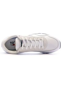 TOMMY HILFIGER - Tommy Hilfiger Buty Tommy Jeans Mix Runner M EM0EM00578-YBR białe. Okazja: na co dzień. Kolor: biały. Materiał: jeans. Szerokość cholewki: normalna