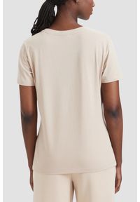 Guess - GUESS Kremowy damski t-shirt na krótki rękaw Colette, Rozmiar XL. Okazja: na co dzień. Kolor: beżowy. Długość rękawa: krótki rękaw. Długość: krótkie. Styl: casual, elegancki #4
