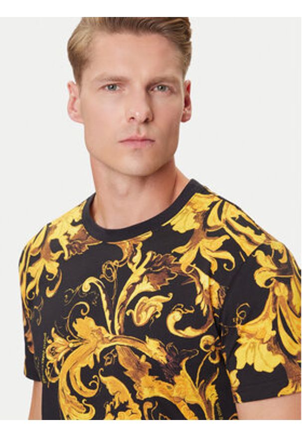 Versace Jeans Couture T-Shirt 79GAH6S0 JS515 Czarny Regular Fit. Kolor: czarny. Materiał: bawełna