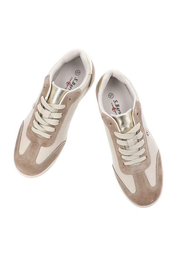 Sneakersy damskie S.Barski, sportowe ze skóry naturalnej wstawki zamszowe perforowana cholewka sznurowane lekka podeszwa casual, beżowe, LR61-7091. Okazja: na co dzień. Zapięcie: sznurówki. Kolor: beżowy. Materiał: zamsz, skóra. Szerokość cholewki: normalna. Sport: turystyka piesza