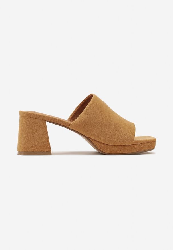 Born2be - Brązowe Klapki na Niewysokim Słupku z Ekozamszu Breema. Kolor: brązowy. Sezon: lato. Obcas: na słupku. Styl: elegancki