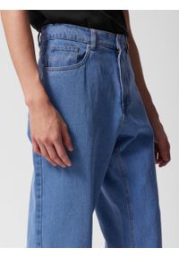 outhorn - Jeansy straight z prostymi nogawkami męskie - niebieskie. Kolor: niebieski. Materiał: jeans. Styl: klasyczny #3