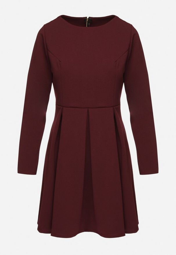 Born2be - Bordowa Elegancka Sukienka o Rozkloszowanym Kroju Temitonia. Kolor: czerwony. Długość rękawa: długi rękaw. Styl: elegancki