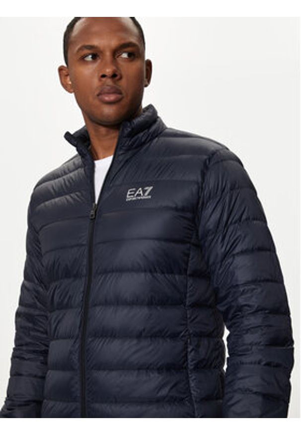 EA7 Emporio Armani Kurtka puchowa 8NPB23 PNGPZ 1562 Granatowy Regular Fit. Kolor: niebieski. Materiał: syntetyk