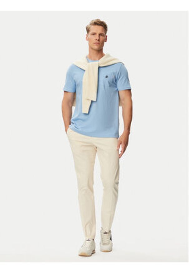 Beverly Hills Polo Club T-Shirt P-SS26M-TS414000 Niebieski jasny Regular Fit. Typ kołnierza: polo. Kolor: niebieski. Materiał: bawełna