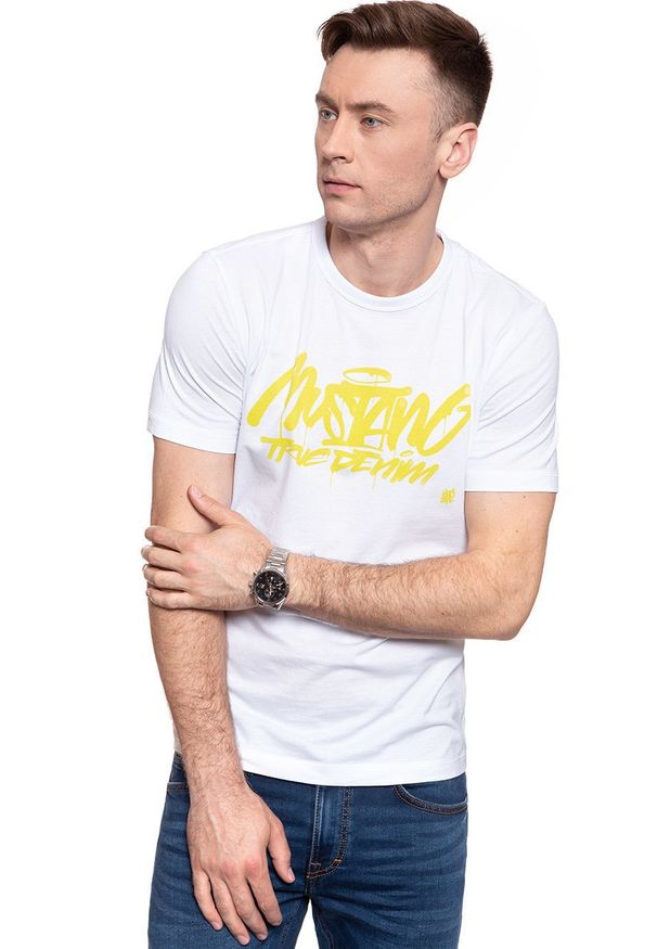 Mustang - T-SHIRT MĘSKI MUSTANG ALEC X PRINT GENERAL WHITE 1009007 2045. Wzór: nadruk