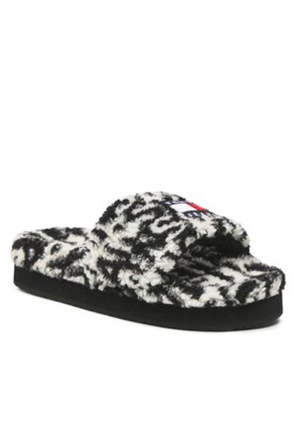 Kapcie Tommy Jeans - Slipper EN0EN02041 Black/White 0GJ. Kolor: wielokolorowy, czarny, biały. Materiał: materiał. Szerokość cholewki: normalna