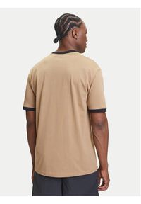 Adidas - adidas T-Shirt adicolor 2000s Cali JX1516 Beżowy Loose Fit. Kolor: beżowy. Materiał: bawełna #2